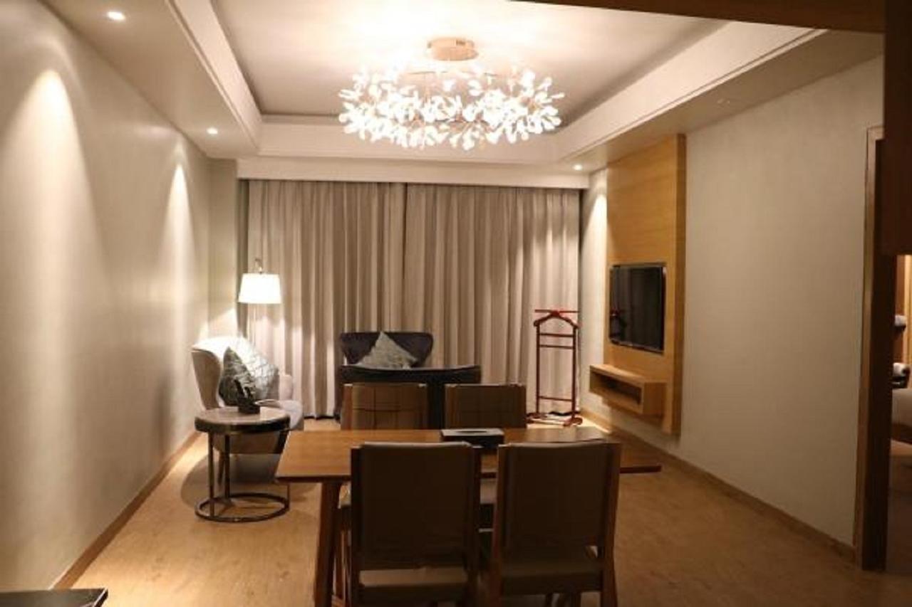 Hotel Kiranshree Grand Guwahati Exterior foto