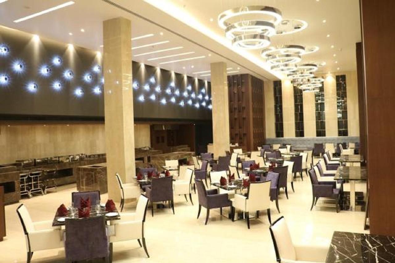Hotel Kiranshree Grand Guwahati Exterior foto