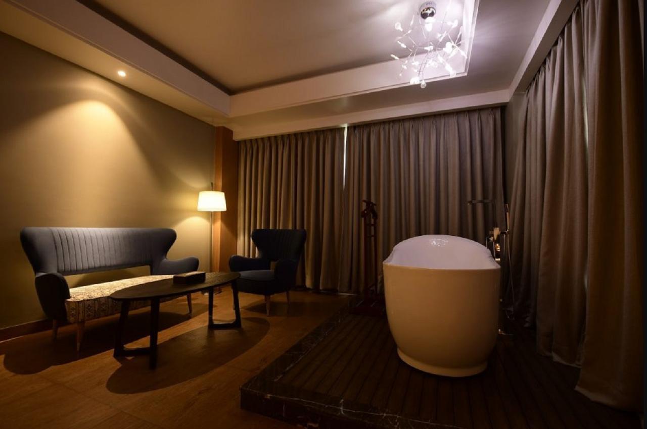 Hotel Kiranshree Grand Guwahati Exterior foto